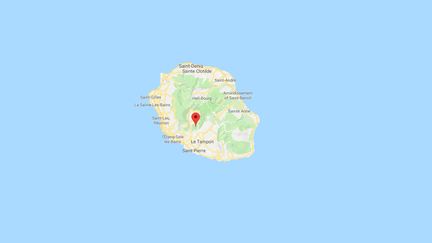 Capture d'écran de Googlemaps pointant la commune de l'Entre-Deux, sur l'île de La Réunion, où un gendarme s'est suicidé dans sa caserne, le 30 avril 2019. (GOOGLEMAPS)