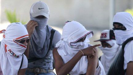 Des étudiants ont bloqué une autoroute à Acapulco le 23 octobre 2014 (AFP/Pedro Pardo)