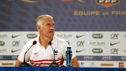  (Dernière conférence de presse pour Didier Deschamps avant le match contre le Honduras © REUTERS/Charles Platiau)