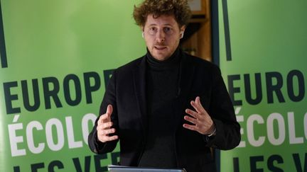 Julien Bayou, candidat EELV aux régionales en Ile-de-France, le 19 janvier 2021 à Paris.&nbsp; (GEOFFROY VAN DER HASSELT / AFP)