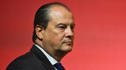 Primaire de la gauche : "Personne ne me fera reculer là-dessus", assure Cambadélis