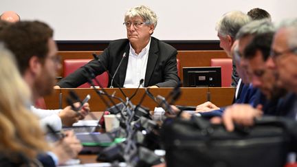 Le président de la commission des finances de l'Assemblée nationale, Eric Coquerel, préside les débats sur le projet de loi de finances, le 16 octobre 2024. (BERTRAND GUAY / AFP)