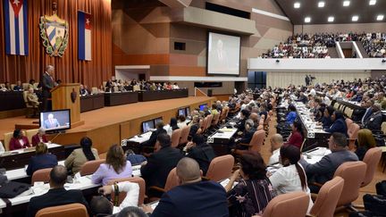 Le tout juste élu président cubain,&nbsp;Miguel Díaz-Canel,&nbsp;prononce un discours devant l'Assemblée&nbsp;nationale du pouvoir populaire le 19 avril 2018, à La Havane. (JOAQUIN HERNANDEZ / XINHUA)