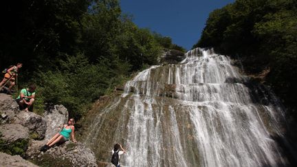 Les cascades du Hérisson (Jura) trouvent l'origine de leur nom dans le mot "Yrisson", signifiant "eau sacrée". (LIONEL VADAM / MAXPPP)