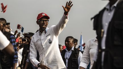 Le président rwandais Paul Kagame, en meeting à Kigali. (MARCO LONGARI / AFP)