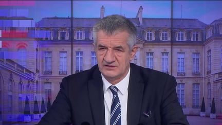 Jean Lassalle, candidat du parti Résistons! à la présidentielle, le 3 avril 2022 sur franceinfo (FRANCEINFO / RADIO FRANCE)