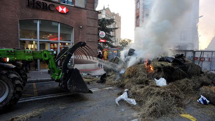 Des agriculteurs manifestent dans les rues de Metz (Moselle), le&nbsp;31 janvier 2018. (FREDERIC CHARMEUX / MAXPPP)