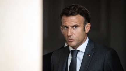 Le président français, Emmanuel Macron,&nbsp;lors d'un conseil des ministres à l'Elysée, le 31 août 2022. (XOSE BOUZAS / HANS LUCAS / AFP)