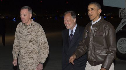 Le pr&eacute;sident am&eacute;ricain Barack Obama &agrave; son arriv&eacute;e &agrave; la base de Bagram, au nord de Kaboul (Afghanistan),&nbsp;le 25 mai 2014. (SAUL LOEB / AFP)