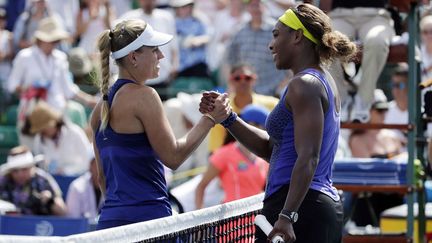  (Angelique Kerber et Serena Williams se sont déjà affrontées (ici à Stanford, en 2014), mais jamais en finale d'un Grand Chelem. © Marcio Jose Sanchez/AP/SIPA)