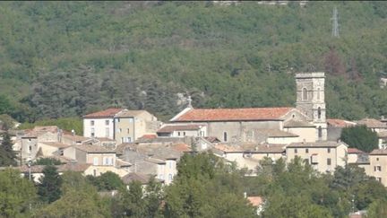 Coupe du monde au Qatar. Un maire d'Ardèche refuse de diffuser les matchs sur écran géant (FRANCE 2)