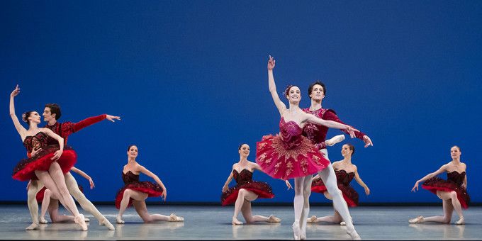 Amandine Albisson et Mathieu Ganio dans "Le Palais de Cristal" de Balanchine
 (Agathe Poupeney/Opéra national de Paris)