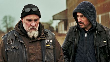 Albert Dupontel et Bouli Lanners dans "Les Premiers, les Derniers"
 (Kris Dewitte)