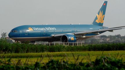 Un appareil de la Vietnam Airlines le 19 septembre 2011, &agrave; Hanoi. (HOANG DINH NAM / AFP)