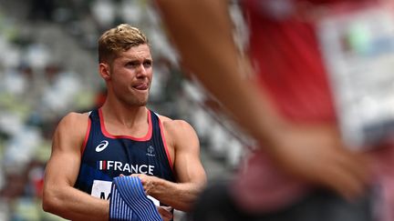 Le décathlonien Kevin Mayer durant les Jeux olympiques de Tokyo, le 4 août 2021. (BEN STANSALL / AFP)