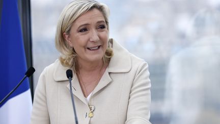 Marine Le Pen présente ses vœux à la presse française, à Paris, le 26 janvier 2022. (THOMAS SAMSON / AFP)