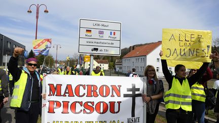 "Gilets jaunes" : une manifestation symbolique à Strasbourg