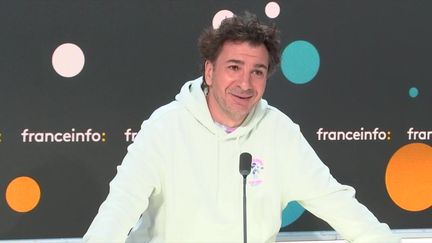 Le comédien, humoriste et réalisateur Michaël Youn sur franceinfo, le 31 octobre 2023. (FRANCEINFO / RADIO FRANCE)