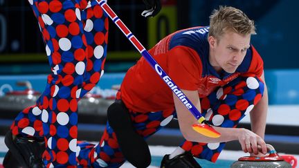 L'équipe norvégienne de curling, lors des jeux olympiques de Pyeongchang (Corée du Sud), le 16 février 2018. (WANG ZHAO / AFP)