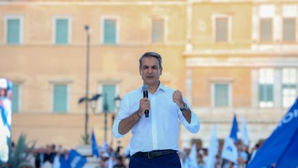 L'ancien Premier ministre grec et leader du parti Nouvelle-Démocratie, Kyriakos Mitsotakis, le 23 juin 2023 à Athènes. (ARIS OIKONOMOU / HANS LUCAS / AFP)