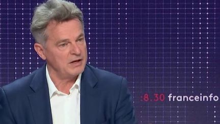 Fabien Roussel, candidat du Parti communiste français (PCF) à l'élection présidentielle, était l'invité de franceinfo jeudi 9 décembre 2021. (FRANCEINFO / RADIO FRANCE)