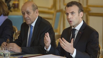 VIDEO. Syrie : Emmanuel Macron annonce que d'éventuelles frappes cibleraient les "capacités chimiques" du régime syrien