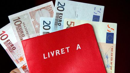 &nbsp; (Le taux du Livret A sera abaissé de 1,25%  à 1% début août © Maxppp)