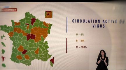 Le ministère de la Santé a dévoilé, le 30 avril 2020, la carte qui servira à définir le degré de déconfinement par département.
 (XOSE BOUZAS / HANS LUCAS / AFP)