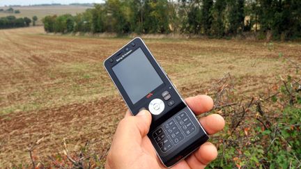 Zones blanches : un accord entre le gouvernement et les quatre opérateurs télécoms a été trouvé