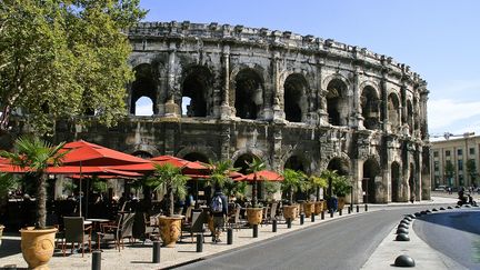 Les ar&egrave;nes de N&icirc;mes (Gard) accueillent chaque ann&eacute;e 400 000 visiteurs. (JACQUES BOUSSAROQUE / AFP)