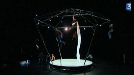 Le cirque Archaos en tournée avec &quot;In vitro&quot;
 (Culturebox)