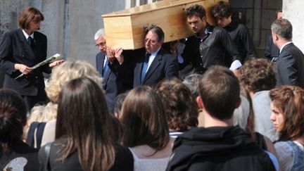 A la fin des obsèques de la famille de Ligonnès, en l'église Saint-Félix de Nantes (AFP/Franck Perry)