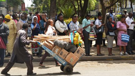 Nairobi accueille le 13 mars 2019 le premier voyage au Kenya d'un président français depuis l'indépendance du pays en 1963. (SIMON MAINA / AFP)