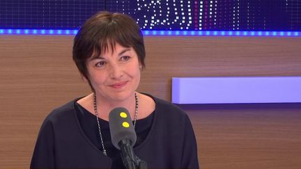 La ministre des Outre-mer, Annick Girardin, sur le plateau de franceinfo. (RADIO FRANCE)