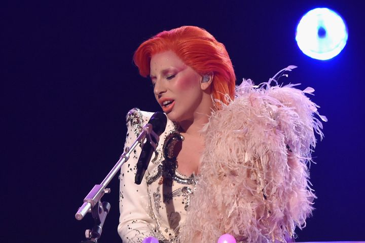 Lady Gaga rend hommage à Bowie aux 58e Grammy Awards
 (Larry Busacca / GETTY IMAGES NORTH AMERICA / AFP)