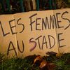 Pancarte trouvée après la grande marche organisée par le mouvement féministe Nous toutes contre les violences conjugales, sexistes et sexuelles, les féminicides, le patriarcat et en solidarité avec toutes les femmes victimes, le 23 novembre 2019. (AMAURY CORNU / HANS LUCAS)