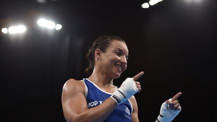 La boxeuse française Sarah Ourahmoune après sa qualification en finale olympique (YURI CORTEZ / AFP)