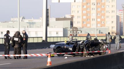 Malamine Traoré avait percuté la voiture de deux policiers sur le périphérique parisien. Il est accusé d'avoir tué les deux policiers le 21 février 2013. (KENZO TRIBOUILLARD / AFP)