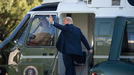 Donald Trump quitte la Maison Blanche, le 14 octobre 2020, à&nbsp;Washington. (SAUL LOEB / AFP)