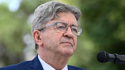 Interview de Jean-Luc Mélenchon sur France 2