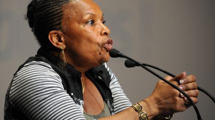 La ministre de la Justice, Christiane Taubira, &agrave; l'universit&eacute; d'&eacute;t&eacute; du PS le 24 ao&ucirc;t 2013 &agrave; La Rochelle. (ALAIN JOCARD / AFP)