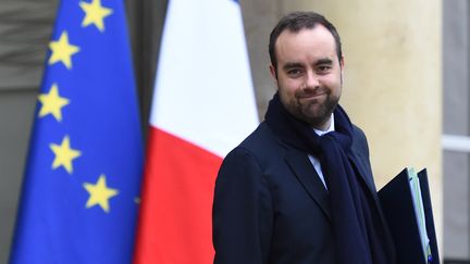 Le secrétaire d'État à la Transition écologique Sébastien Lecornu, le 13 décembre 2017, à Paris. (BERTRAND GUAY / AFP)