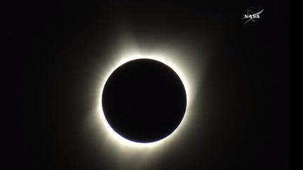 L'éclipse solaire totale vue depuis la côte Ouest des Etats-Unis, le 21 août 2017. (NASA)