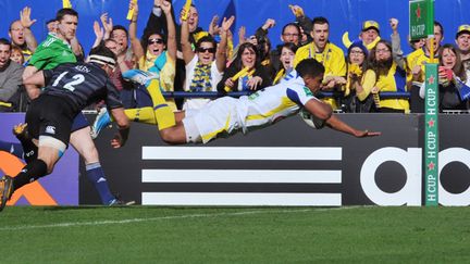 Wesley Fofana auteur d'un nouvel essai avec les Clermontois (THIERRY ZOCCOLAN / AFP)