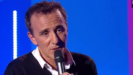 Elie Semoun dans l'émission Clique, sur Canal+
 (Capture d&#039;écran / Canal+)