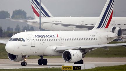 &nbsp; (Air France pourrait être fortement impactée par une grève la semaine prochaine © REUTERS/Charles Platiau)