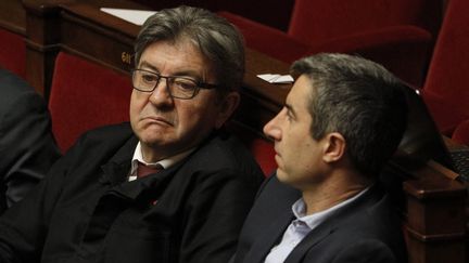 Jean-Luc Mélenchon (gauche) et François Ruffin sur les bancs de l'Assemblée nationale, à Paris, le 28 janvier 2020. (GEOFFROY VAN DER HASSELT / AFP)