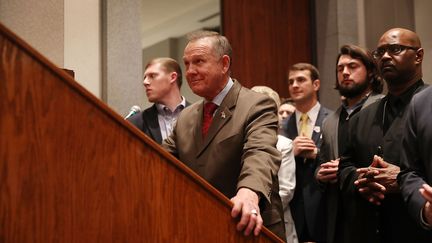 Le candidat républicain Roy Moore, le 12 décembre 2017 à Montgomery (Etats-Unis). (JOE RAEDLE / GETTY IMAGES NORTH AMERICA / AFP)