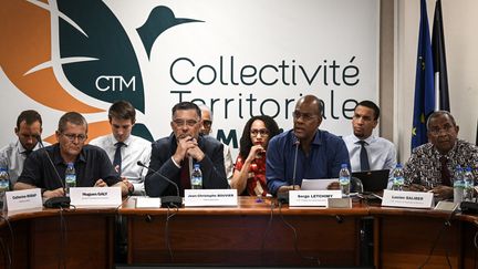 Cet accord n'a pas été ratifié par le collectif Rassemblement pour la protection des peuples et des ressources afro-caribéens, à l'origine de la mobilisation depuis le 1er septembre, qui a appelé à "poursuivre le mouvement".