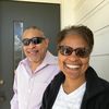 Joanne et Brian Toval, sous le porche de la maison de leur voisine, à La&nbsp;Nouvelle-Orléans, en Louisiane. (LUDOVIC PAUCHANT / RADIO FRANCE)